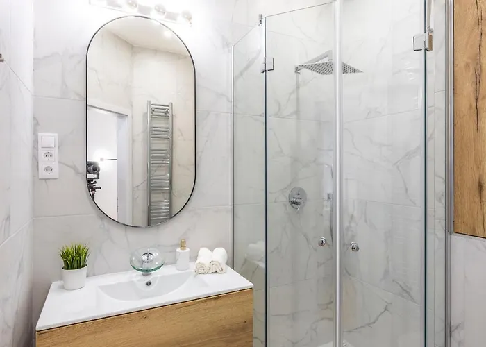 Lejlighed Luxurious 4bedrm 3bathrm W/ Balcony Budapest